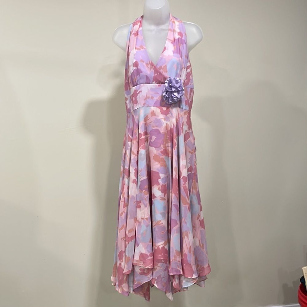 Donna Ricco New York Halter style Abstract floral dress. Size 10. Medium